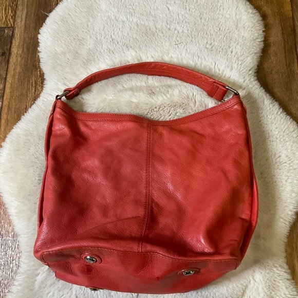 Marc Jacobs Hobo Red Turnlock. Leather Shoulder Bag Purse Slouchy - Picture 5 of 12